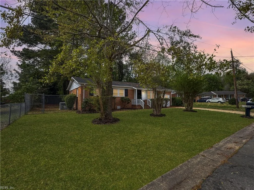 407 Wilson Ct, Suffolk — photo