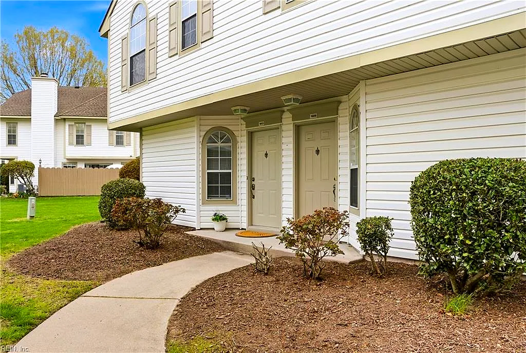 1613 Cottenham Ln, Virginia Beach — photo