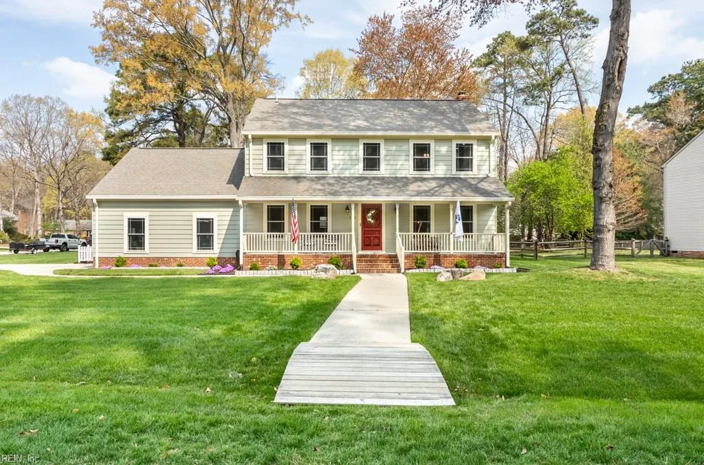 101 Yorkwood Ln, Yorktown — photo