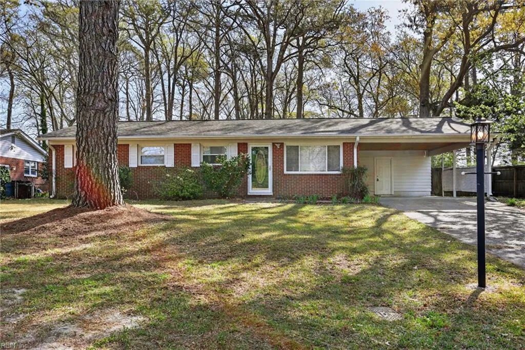 902 Laurel Ave, Chesapeake — photo