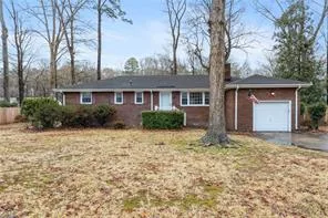 5712 Oak Terrace Dr, Virginia Beach — photo