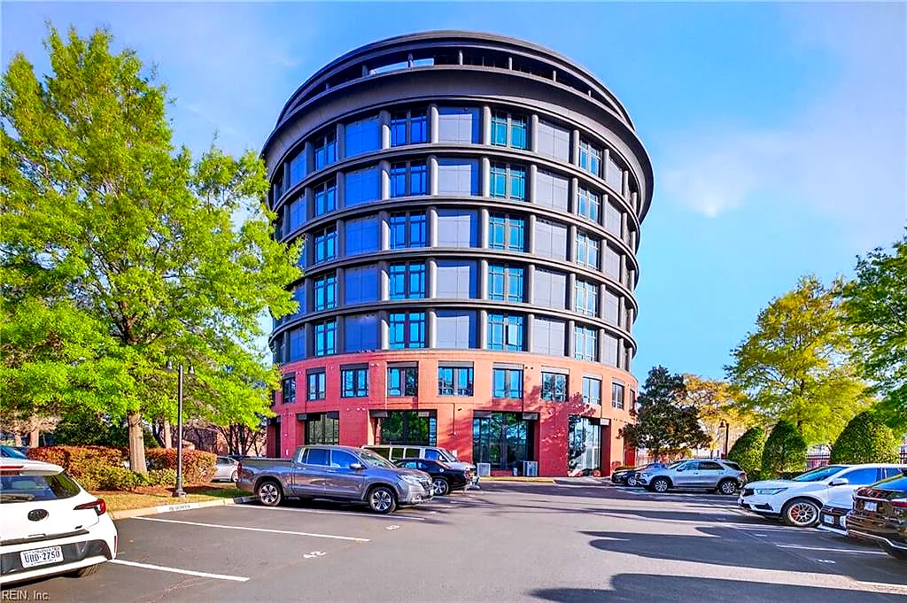 415 Saint Pauls Blvd #107, Norfolk — photo