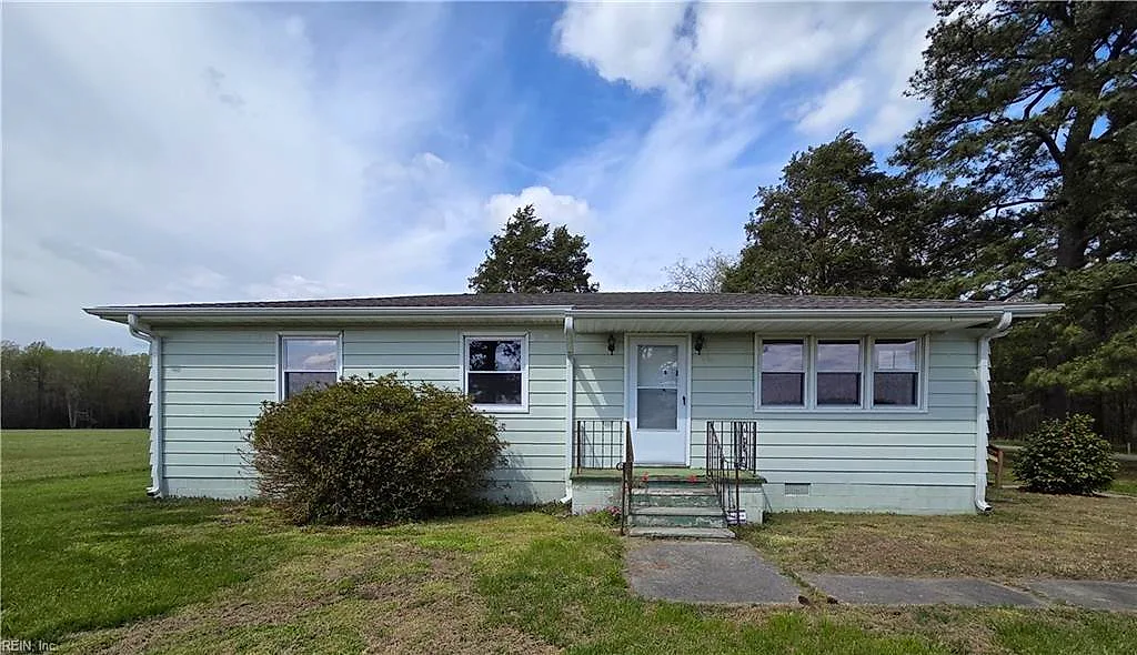 14035 Foursquare RD, SMITHFIELD VA 23430