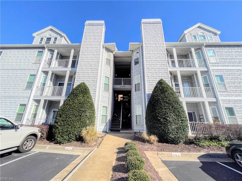 2304 Beach Haven Dr #301, Virginia Beach — photo