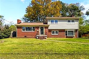 32 Meadowbrook Dr, Hampton — photo