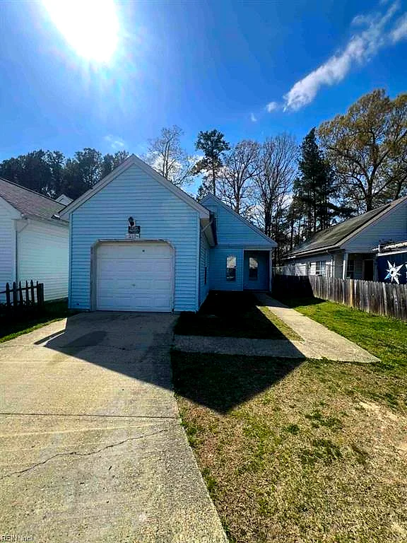540 Michael Irvin Dr, Newport News — photo
