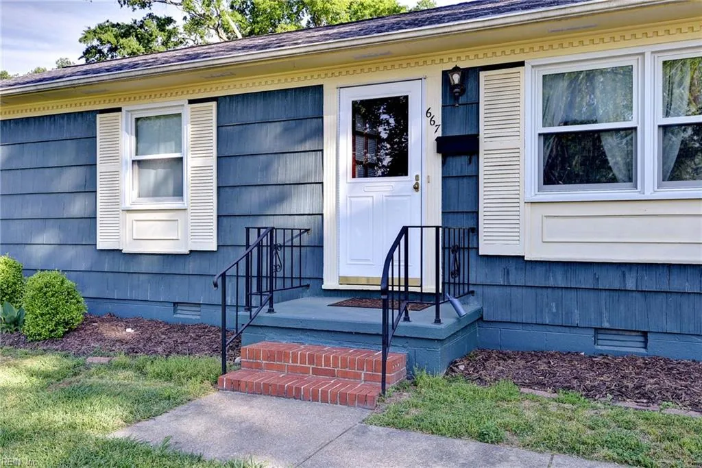 667 Kelso Dr, Newport News — photo