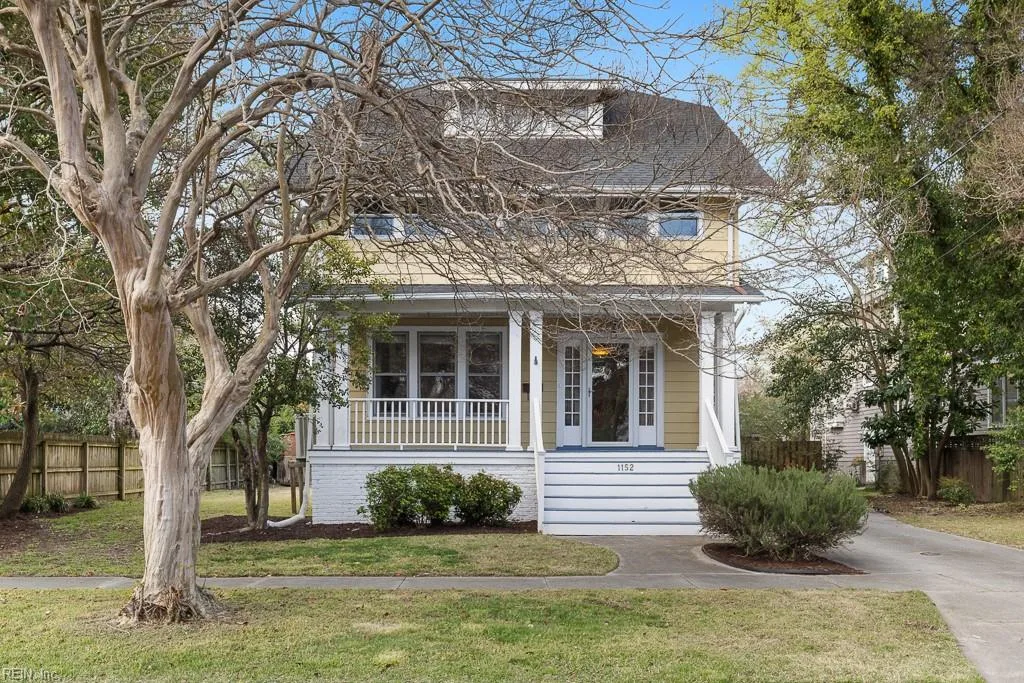 1152 Surrey Cres, Norfolk — photo