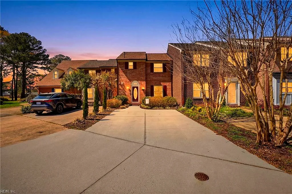 925 Poquoson Cir, Virginia Beach — photo