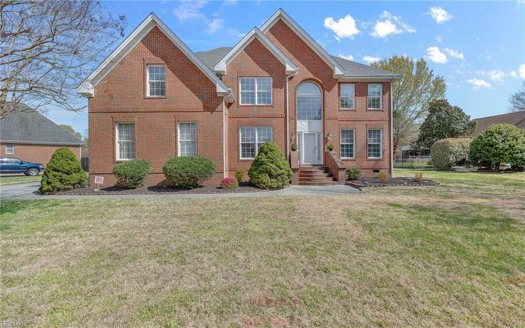 123 Nansemond Pointe DR, SUFFOLK VA 23435