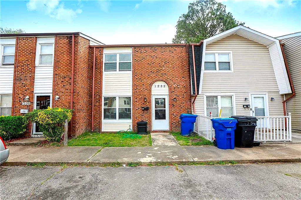 1232 Clydesdale Ln, Virginia Beach — photo