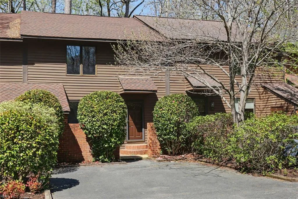 2133 S Henry ST #40, WILLIAMSBURG VA 23185