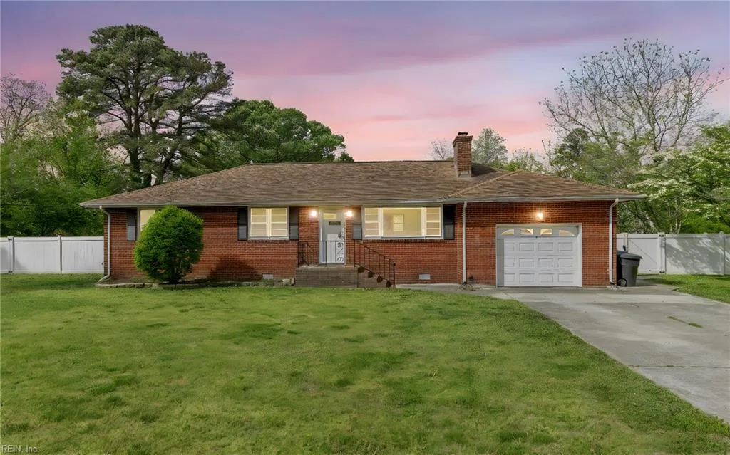 4904 Farrington DR, VIRGINIABEACH VA 23455