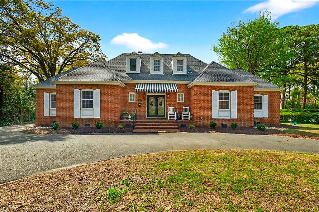 6035 River Rd, Norfolk — photo