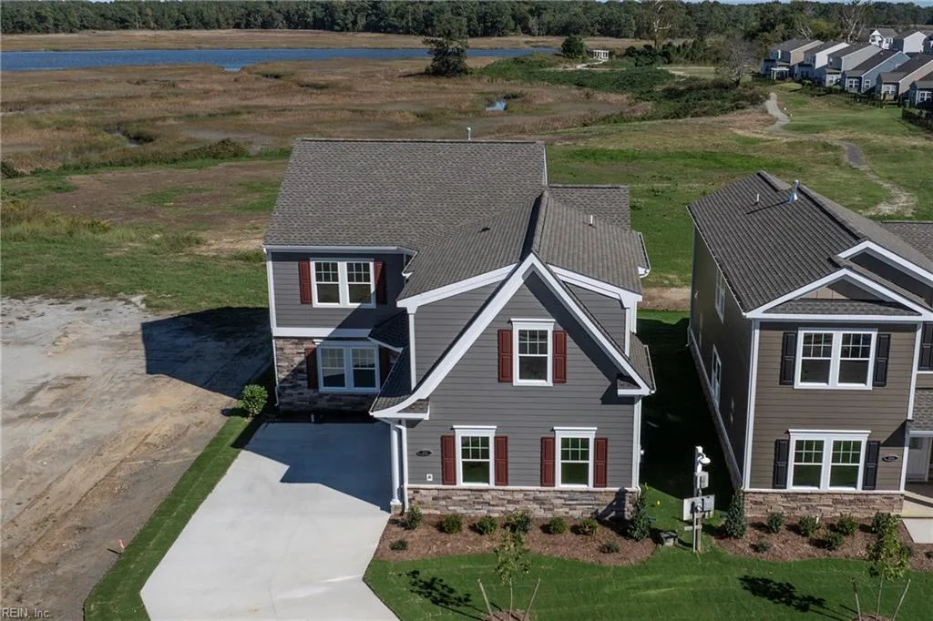 106 Getty RD, SUFFOLK VA 23434