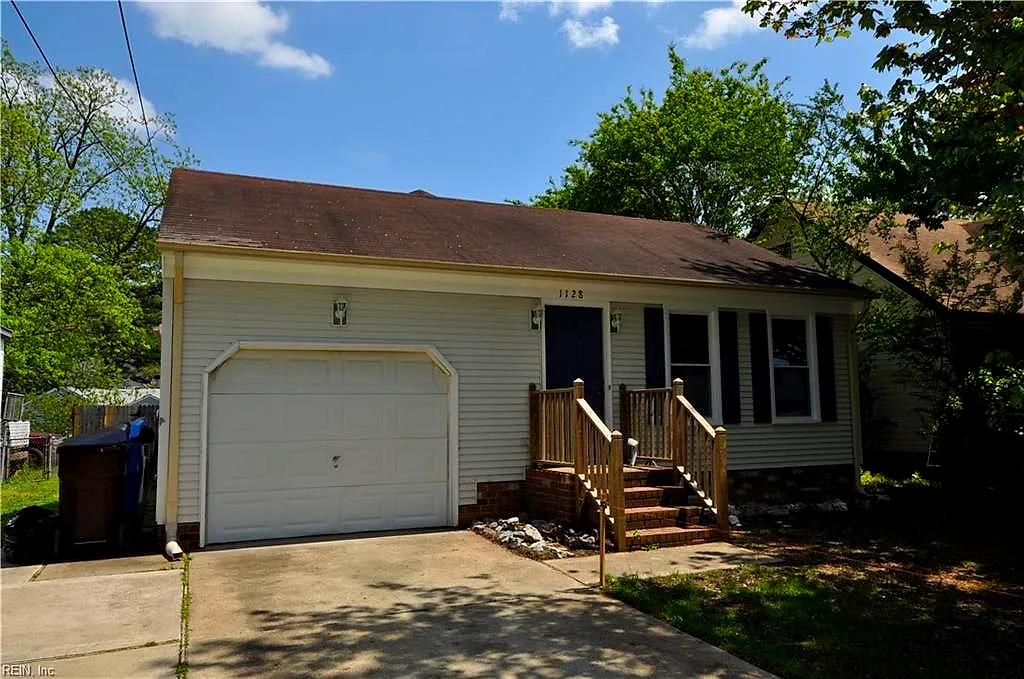 1128 Hazel Ave, Chesapeake — photo