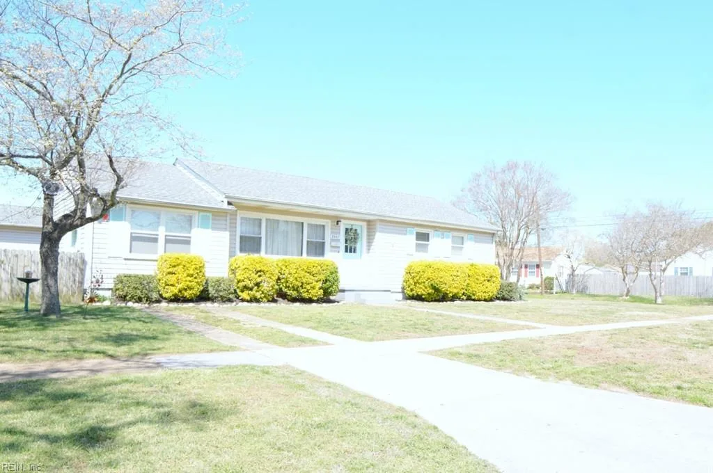 8447 Capeview AVE, NORFOLK VA 23503