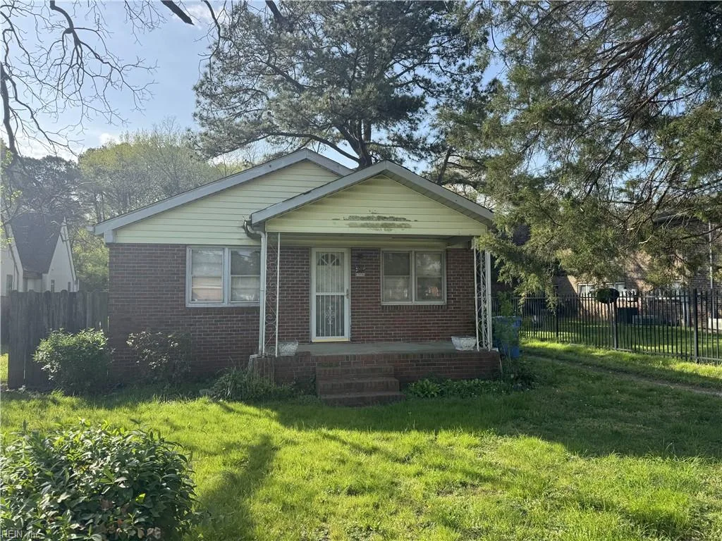 509 Cedar RD, CHESAPEAKE VA 23322