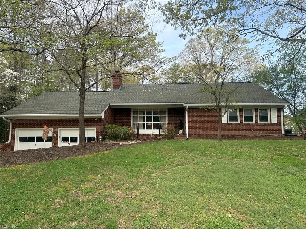 202 Brokenbridge Rd, Yorktown — photo