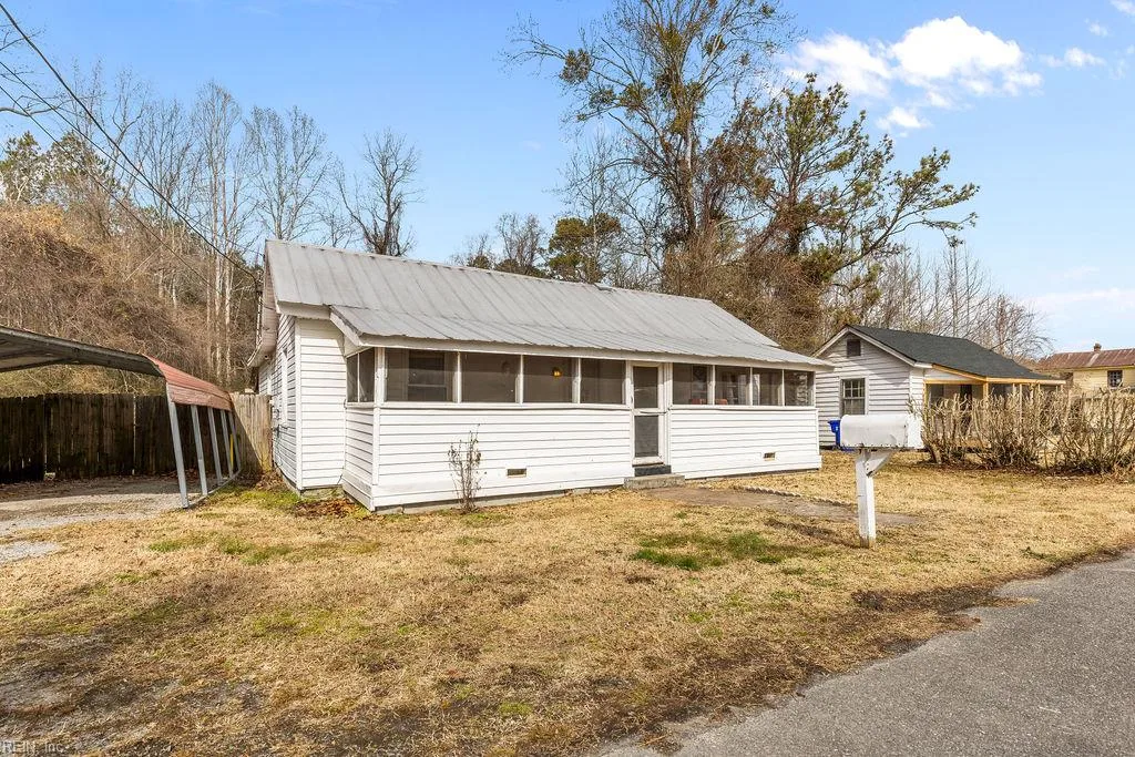 118 Sumner ST, SUFFOLK VA 23438