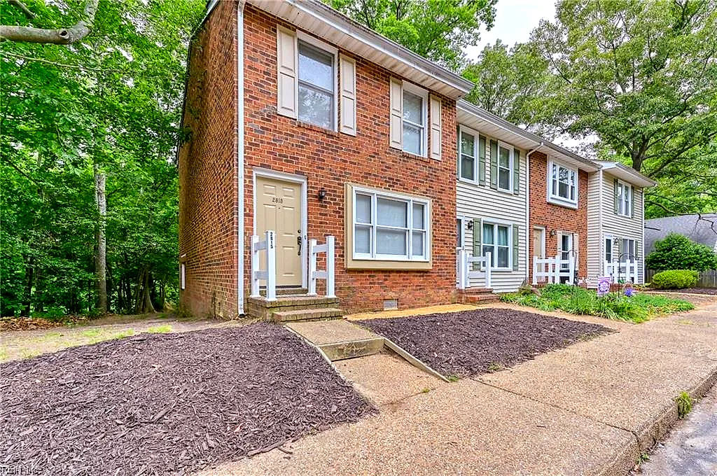 2815 Oak Hill Dr, Williamsburg — photo