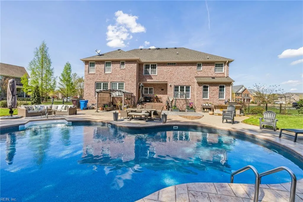 313 Scone Castle LOOP, CHESAPEAKE VA 23322