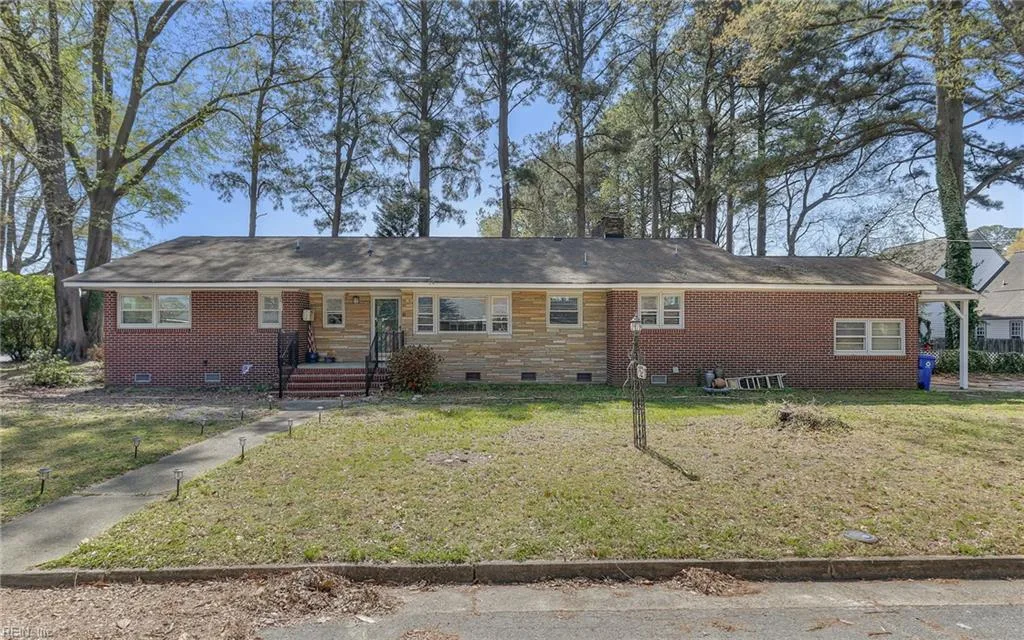 752 Pueblo RD, NEWPORTNEWS VA 23606