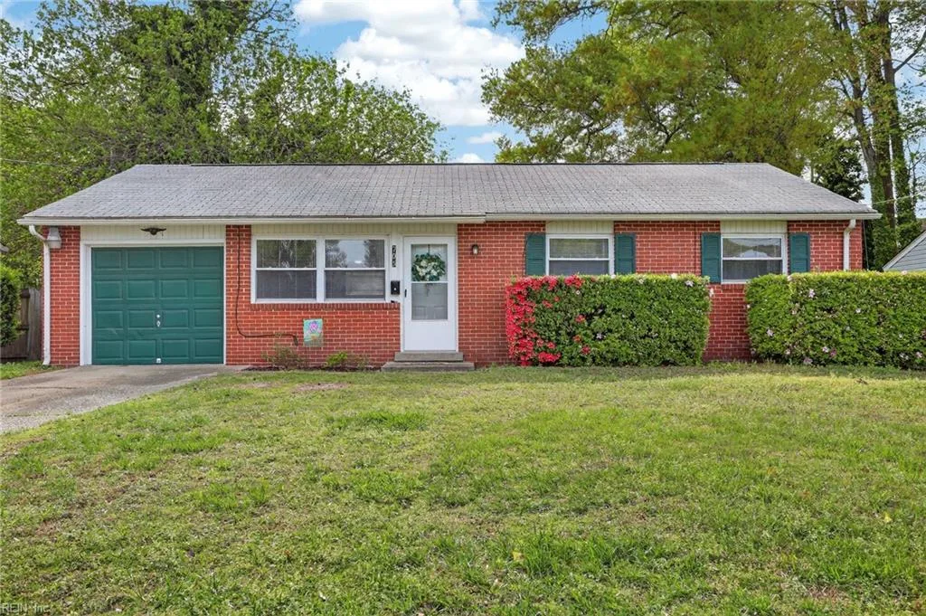 705 New Bern AVE, HAMPTON VA 23669