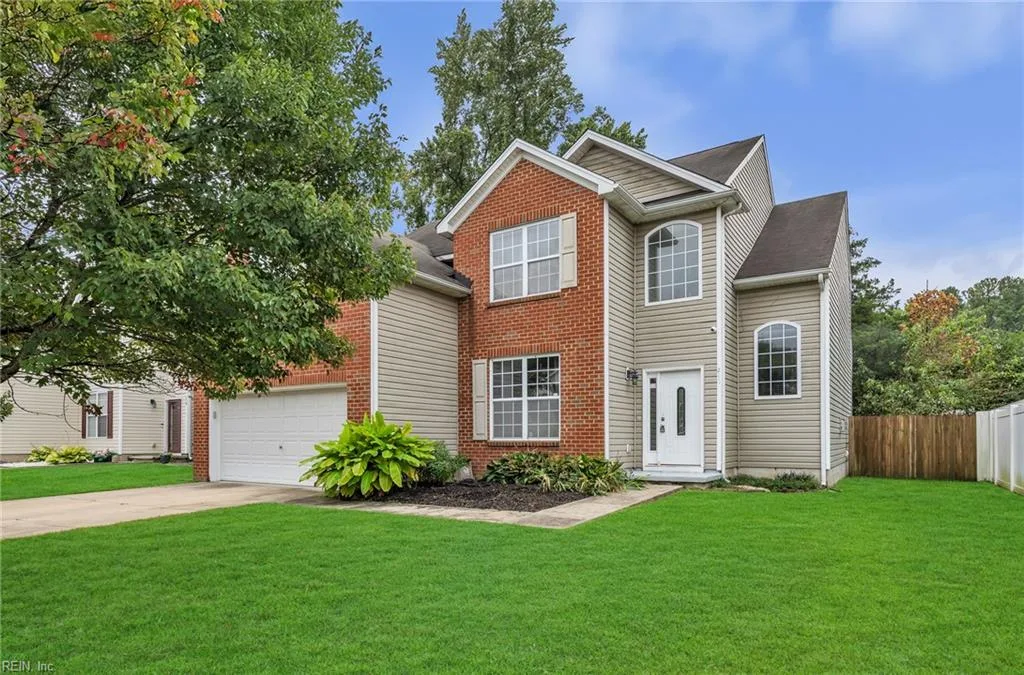 216 Lyon DR, NEWPORTNEWS VA 23601