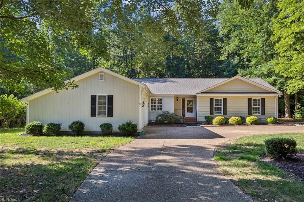 129 Peyton RD, WILLIAMSBURG VA 23185
