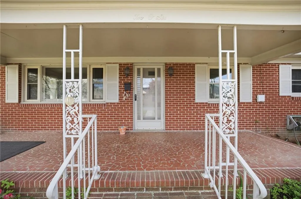 206 Hiland Park Ave, Hertford — photo