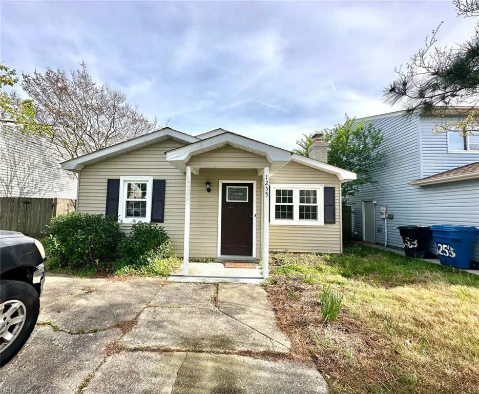 1255 New Land Dr, Virginia Beach — photo