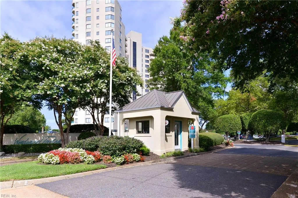 7501 River RD #9B, NEWPORTNEWS VA 23607