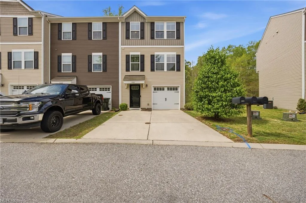 901 Lakeview Cv, Smithfield — photo