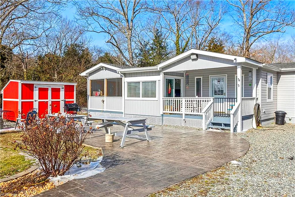 214 Woods Creek Rd, Deltaville — photo