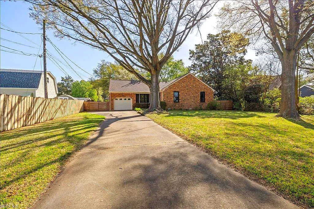 6418 Aldow Dr, Norfolk — photo