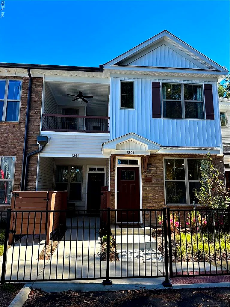 1910 Kathy Ann Way E #1910, Carrollton — photo