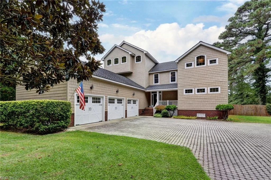 427 Weston RD, YORKTOWN VA 23692