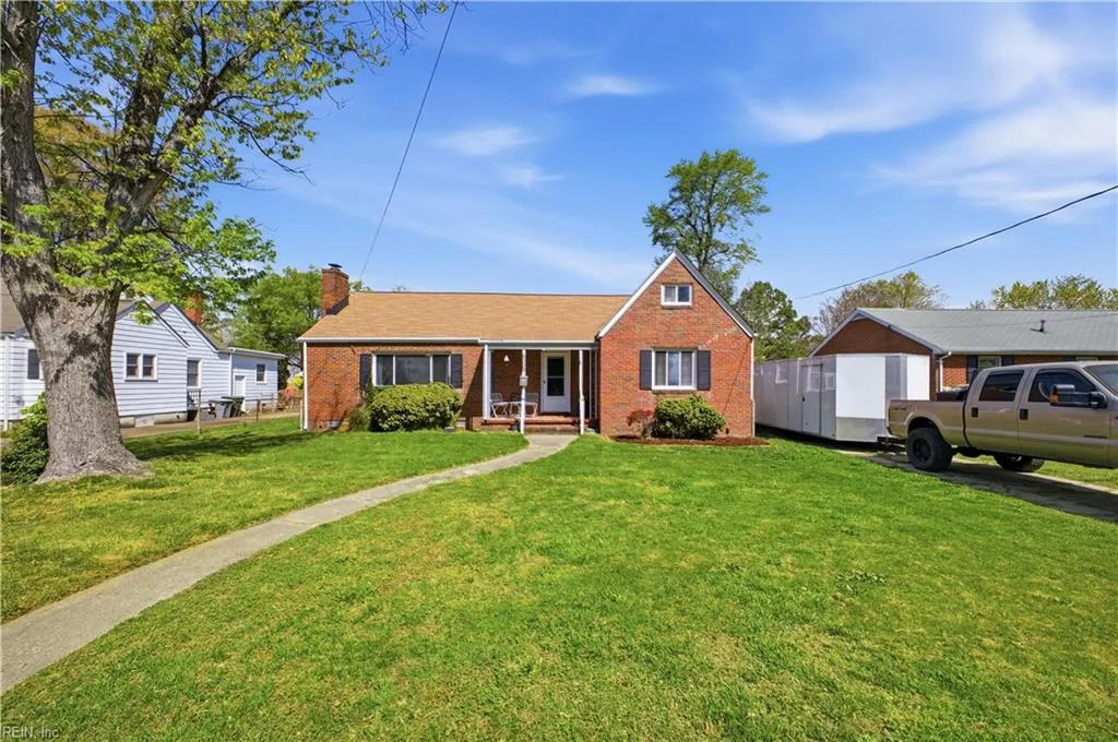 4009 Catesby Jones DR, HAMPTON VA 23669