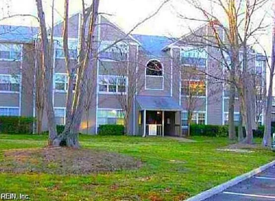 39 Cape Dorey DR, HAMPTON VA 23666