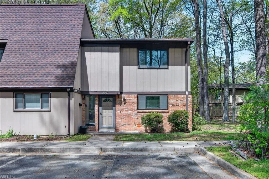 1007 Willow Green DR, NEWPORTNEWS VA 23602