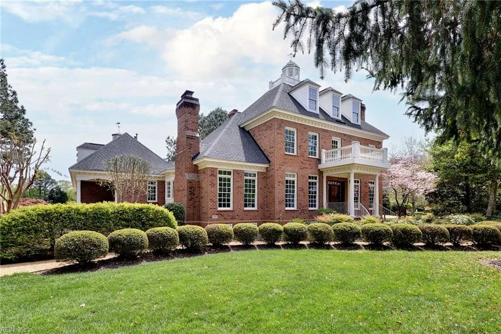 2901 Kitchums Pond RD, WILLIAMSBURG VA 23185