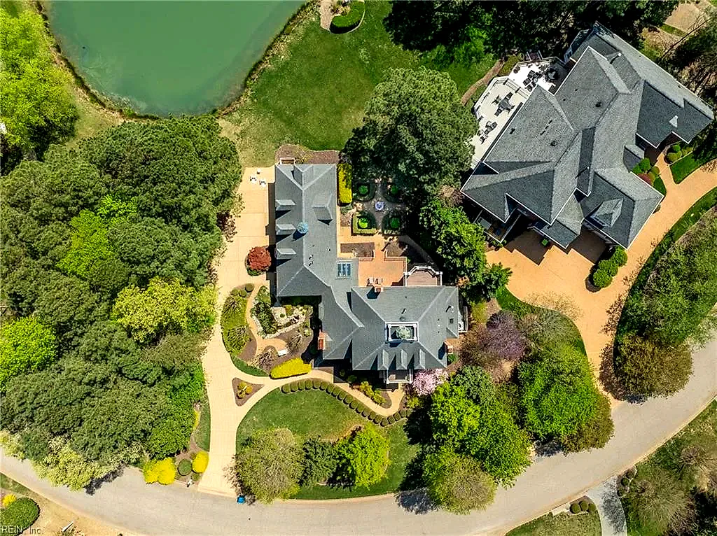 2901 Kitchums Pond Rd, Williamsburg — photo