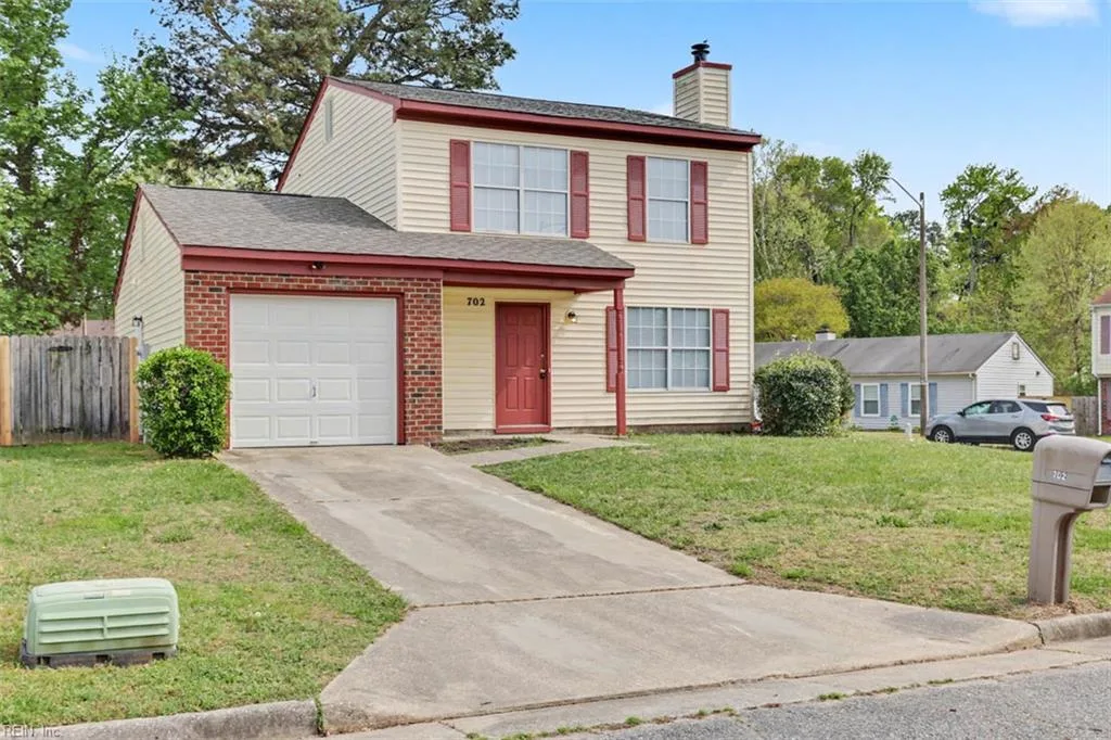 702 Halyard Dr, Newport News — photo