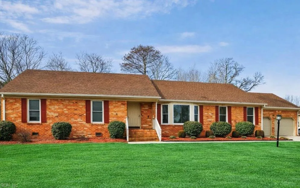 1432 Pine Grove LN, CHESAPEAKE VA 23321