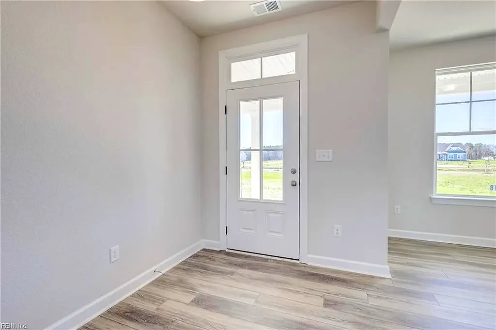 717 Beaver Dam Rd, Chesapeake — photo