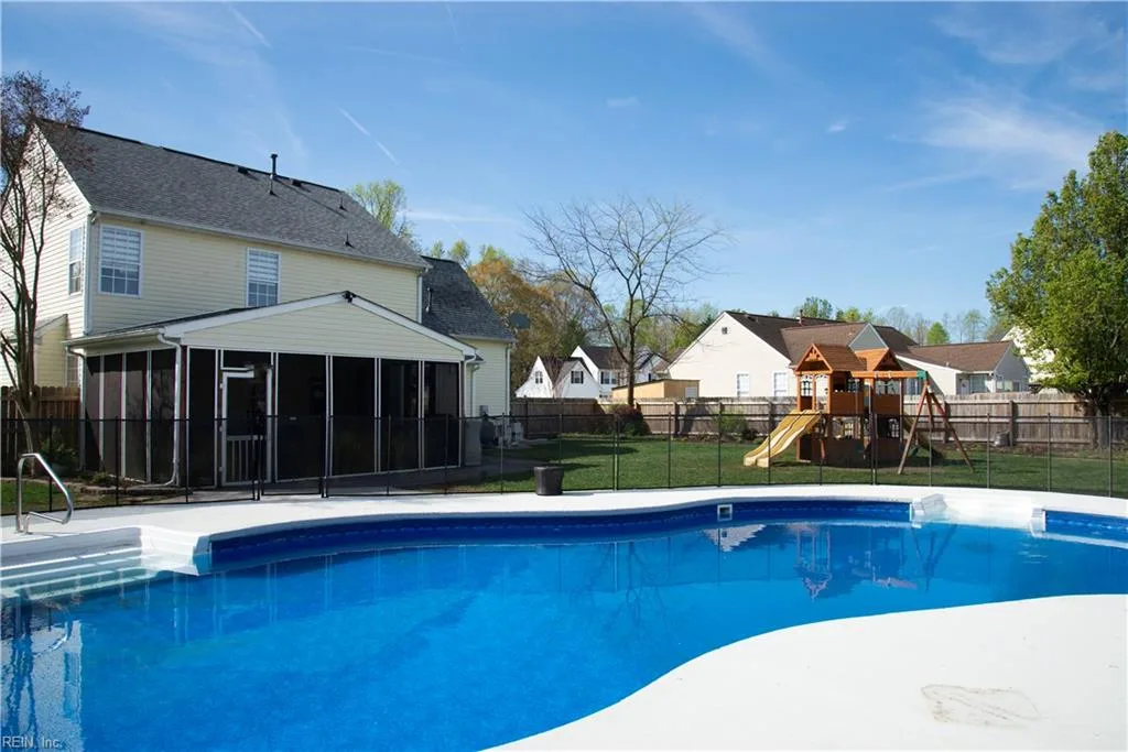 249 Holbrook ARCH, SUFFOLK VA 23434