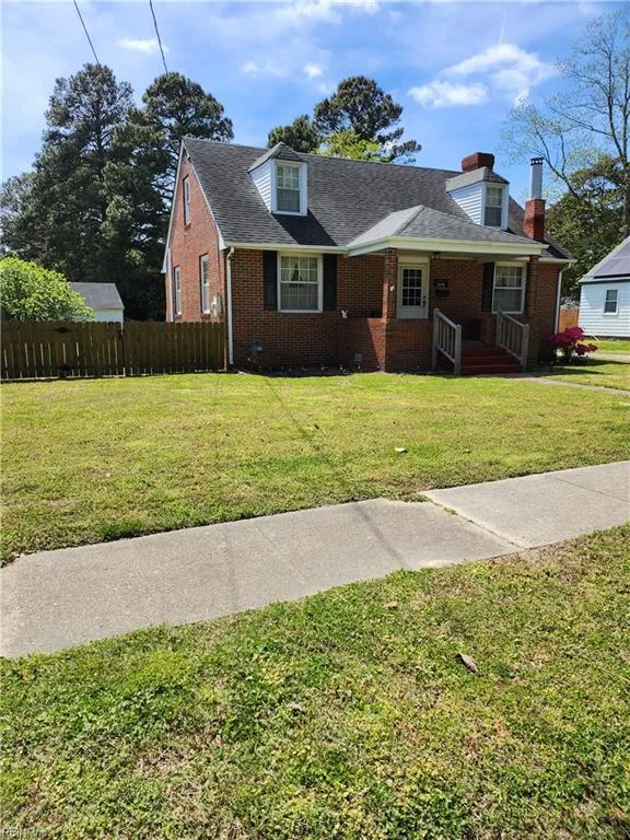 20 Greenbrier RD, PORTSMOUTH VA 23707