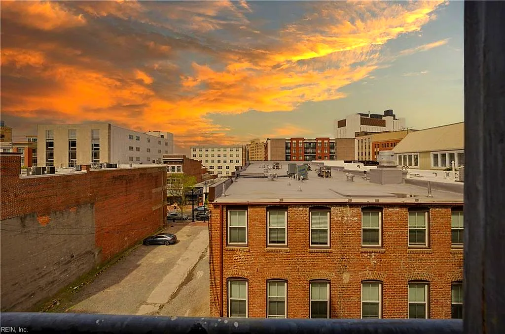 435 Monticello Ave None #400a, Norfolk — photo