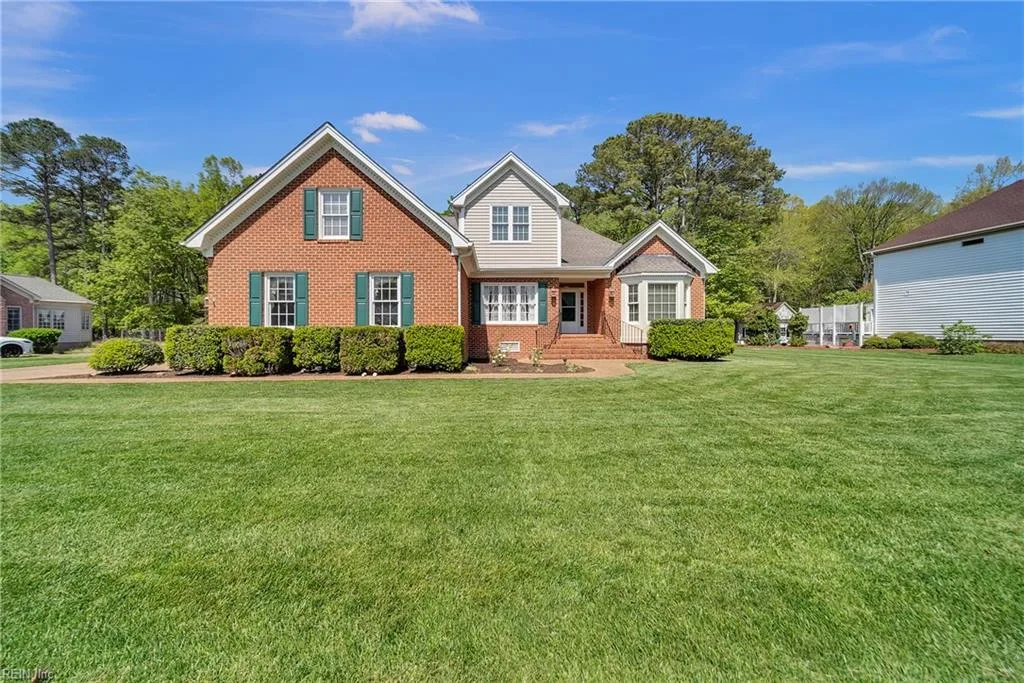 211 Darden Dr, Poquoson — photo